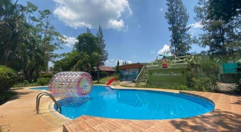 Oyo 966 Boss Khaoyai Hotel Ban Bung Toei Eksteriør billede
