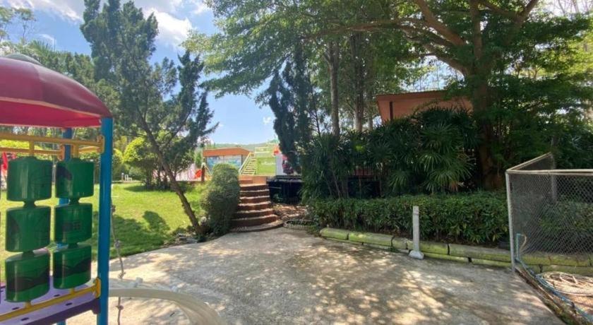 Oyo 966 Boss Khaoyai Hotel Ban Bung Toei Eksteriør billede