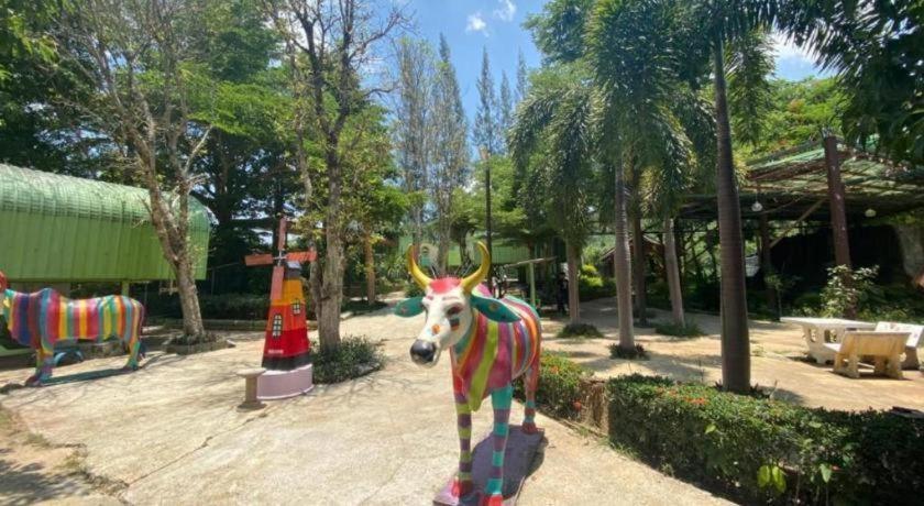 Oyo 966 Boss Khaoyai Hotel Ban Bung Toei Eksteriør billede